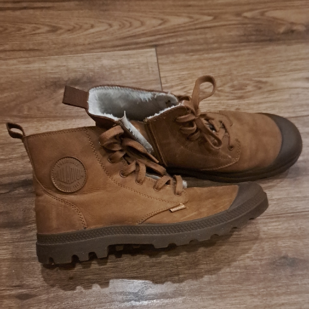 Palladium Pampa Hi Zip Boots